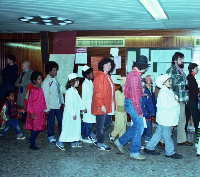 פורים 1982 / צלם: צבי קציר