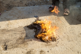 שיפוץ טרקטור מס' 1 (צבי קציר). ספטמבר 2015.
צילום: שלומי אופיר