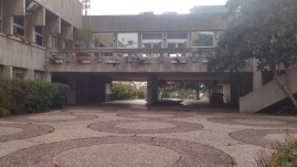 רחבת חדר האוכל
מרס, 2019
צילום: ארכיון נצר-סרני